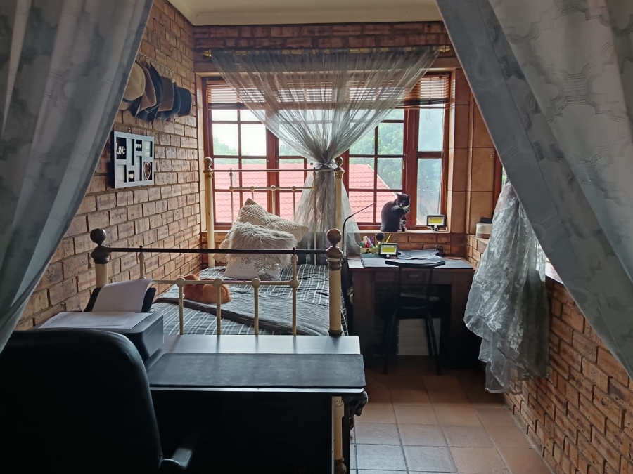 4 Bedroom Property for Sale in Cashan North West